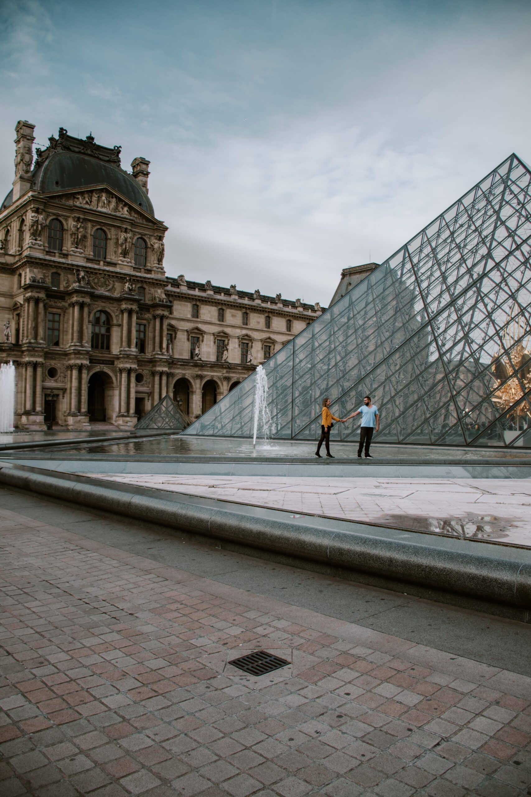 paris france louvre