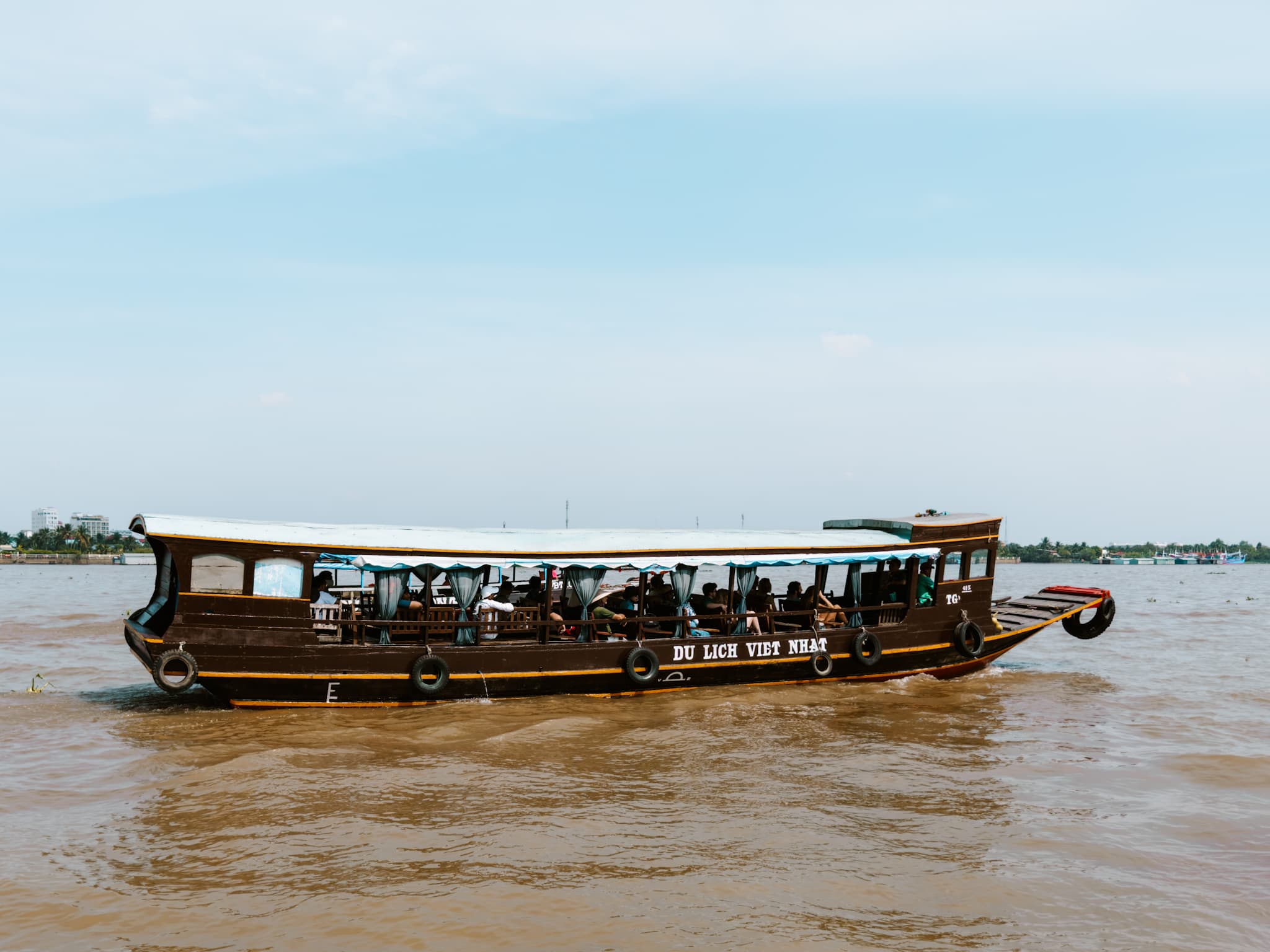 mekong delta river ben tre can tho vietnam