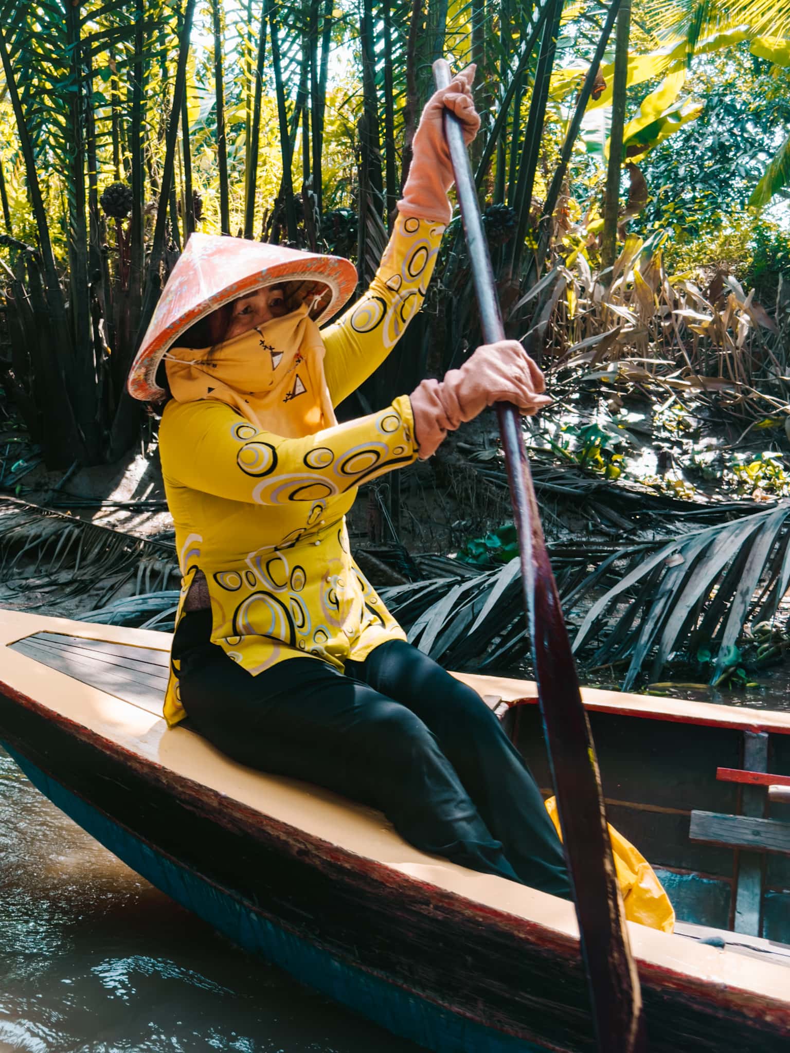 mekong delta river ben tre can tho vietnam