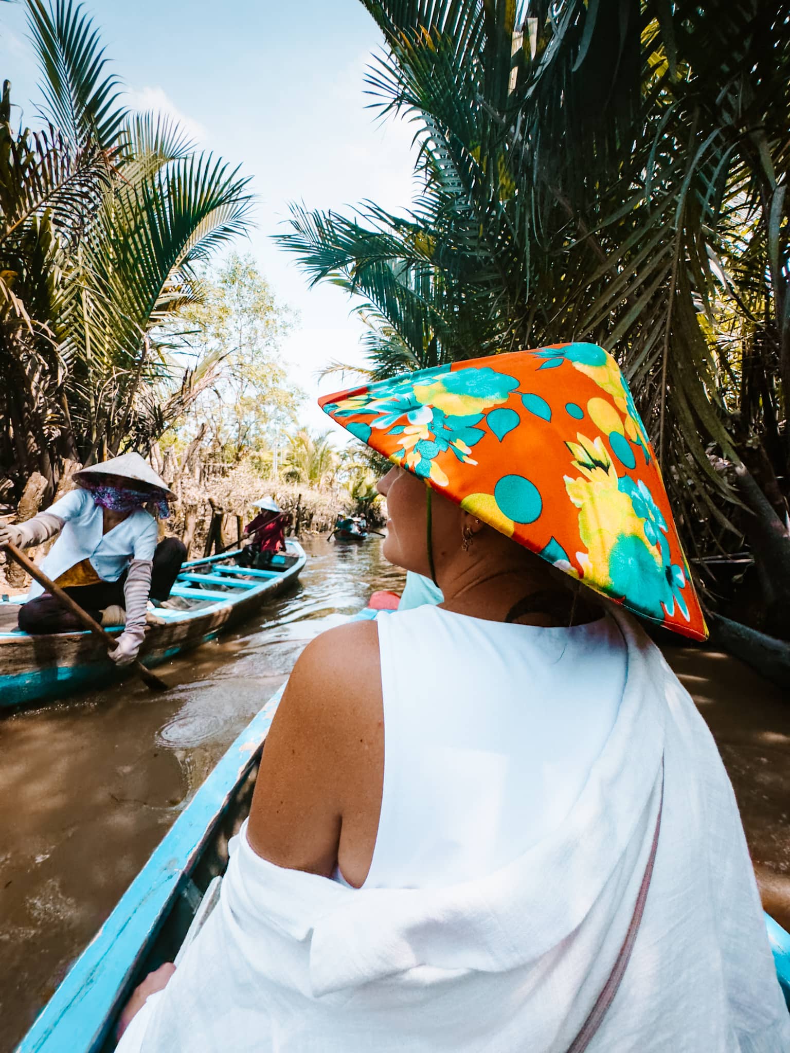 mekong delta river ben tre can tho vietnam