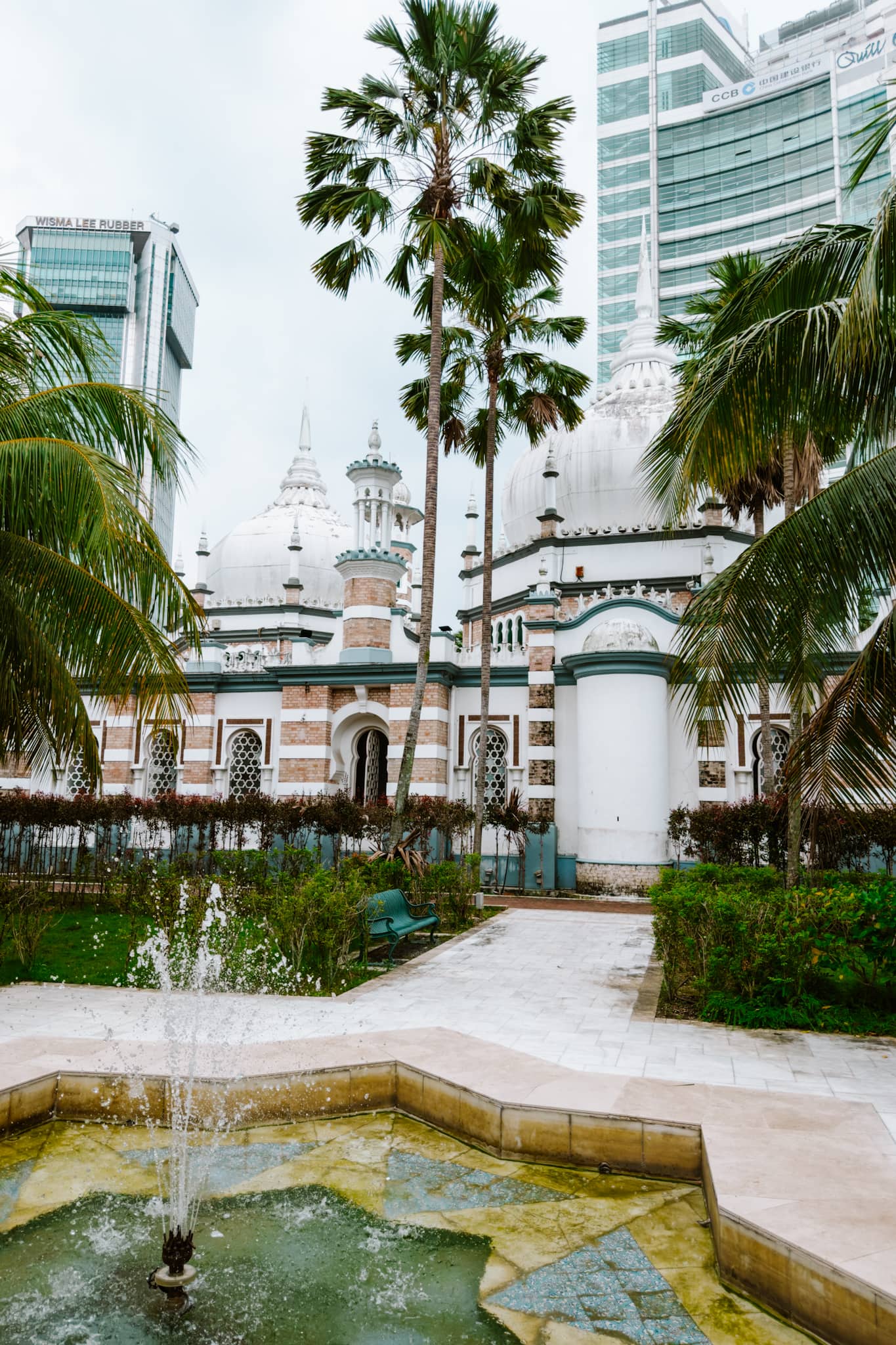 kuala lumpur malaysia masjid jamek sultan abdul samad mosque