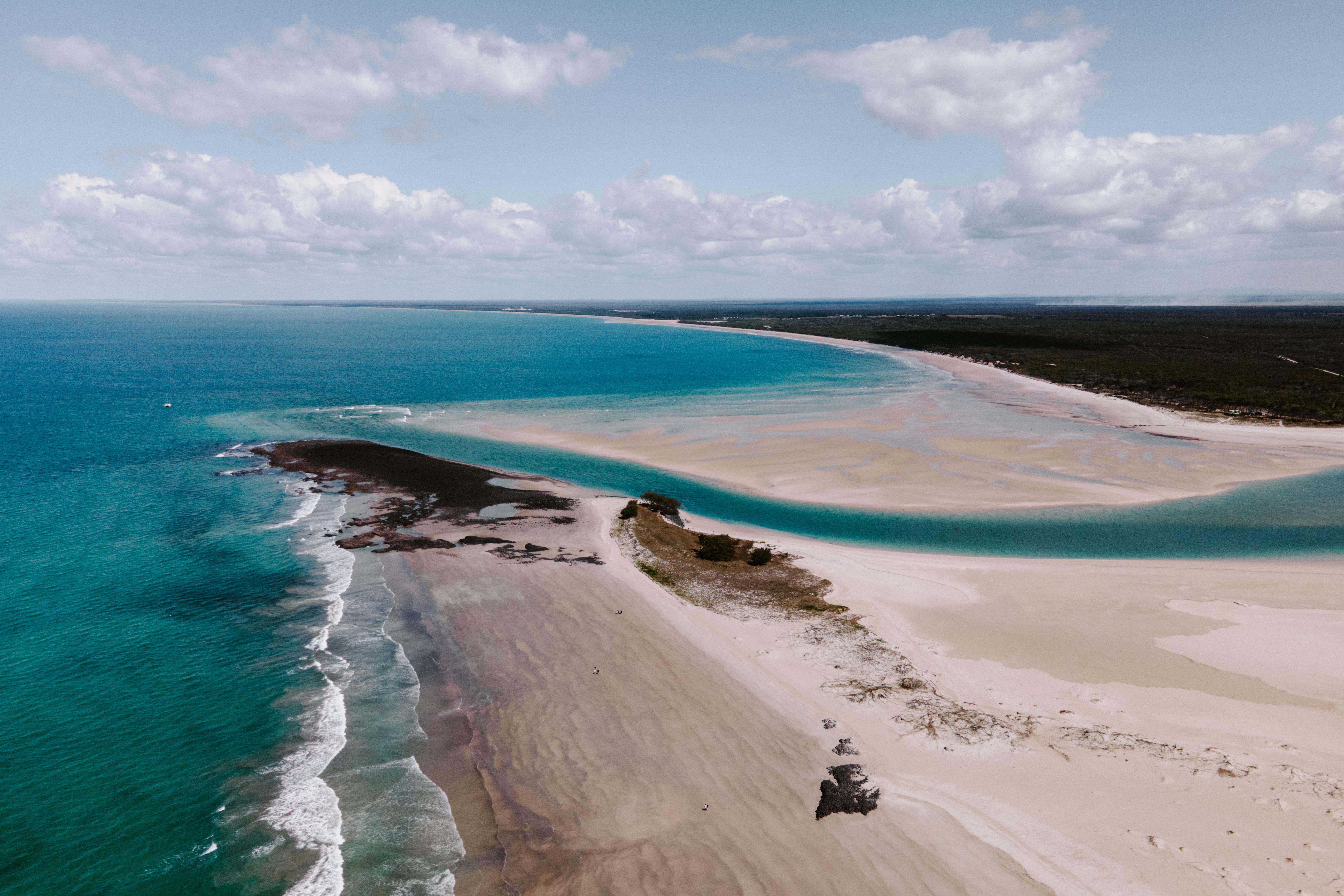 Australia Campervan Road Trip: 15 Best Places and Beaches From Cairns to Brisbane brisbane