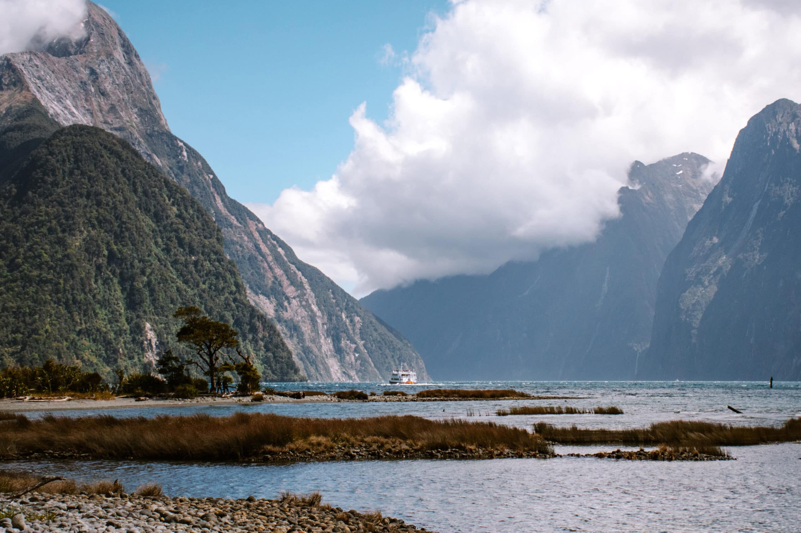 35 Beautiful Places to Visit on South Island, New Zealand